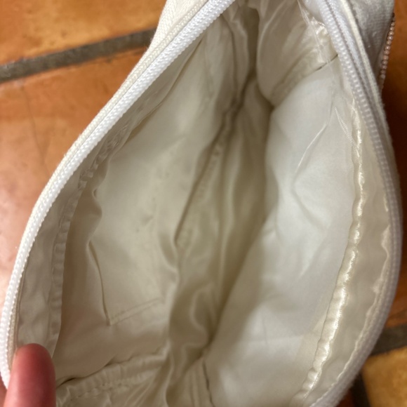 Purse - Picture 4 of 5